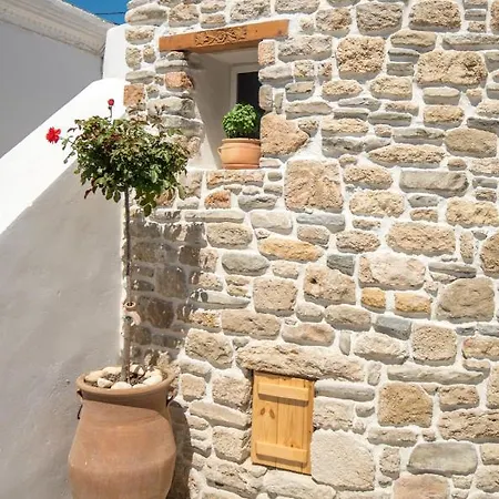 Anastasia Traditional House Lardos