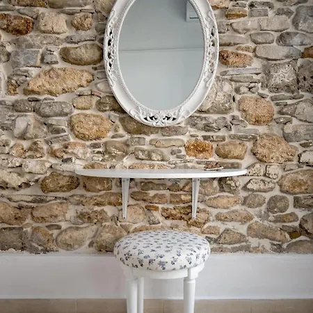 Anastasia Traditional House Сasa de vacaciones Lardos