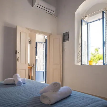 Anastasia Traditional House * Lardos