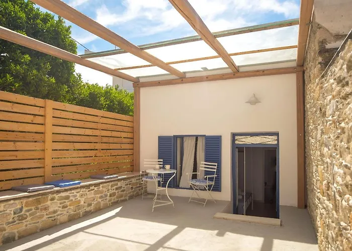 Anastasia Traditional House 度假居 拉多斯