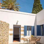 بيت للعطل Anastasia Traditional House لاردوس